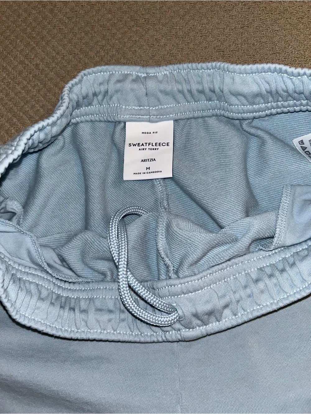 Aritzia Mega Fit Airy Terry Sweatfleece Sweatpants in Dew Blue Size Medium - Picture 4 of 10